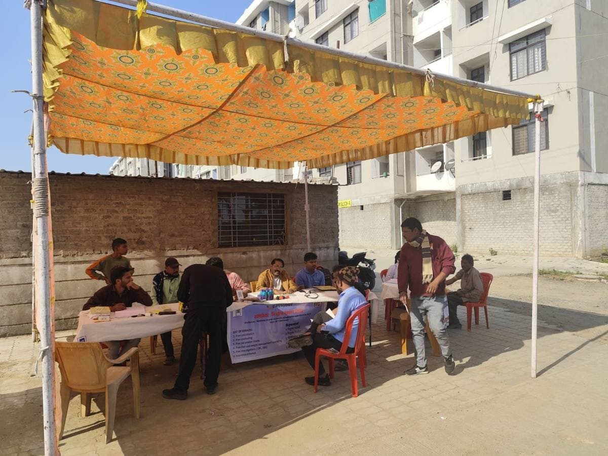 Davalogy team running a community health camp